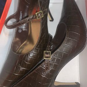 Brown faux leather heels